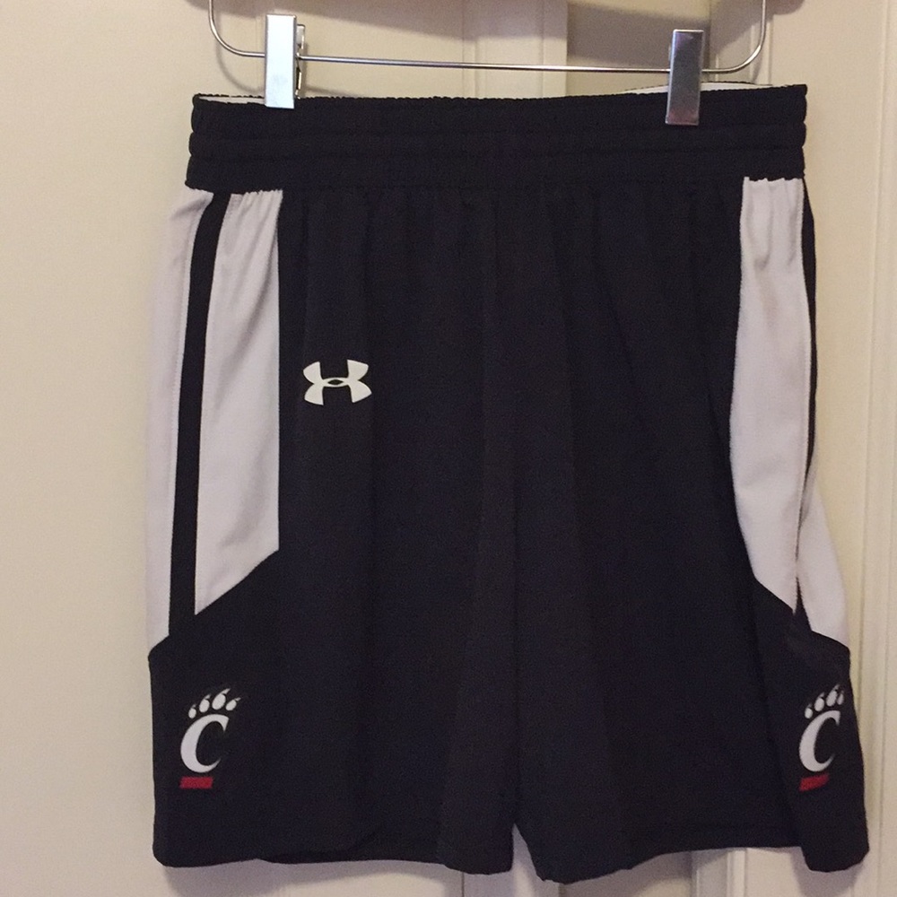 Under Armour women’s running shorts with liner